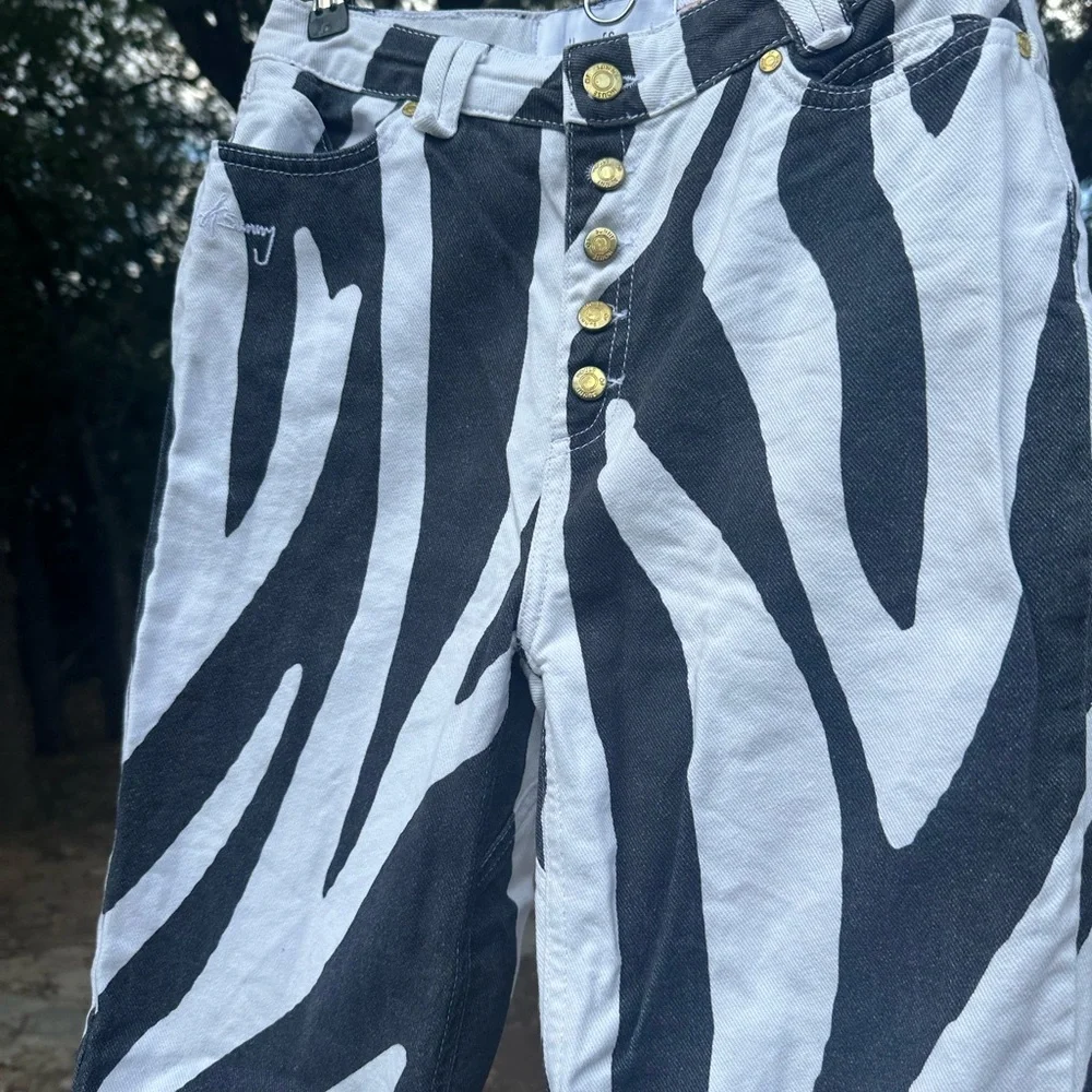 House of Sunny Zebra Print Button-Fly Jeans - Picture 3 of 6